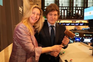 Javier Milei junto a su hermana Karina en la Bolsa de Valores de Wall Street