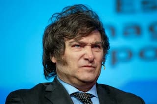 Fopea relevó 56 ataques de Milei contra el periodismo en su primer año de gestión