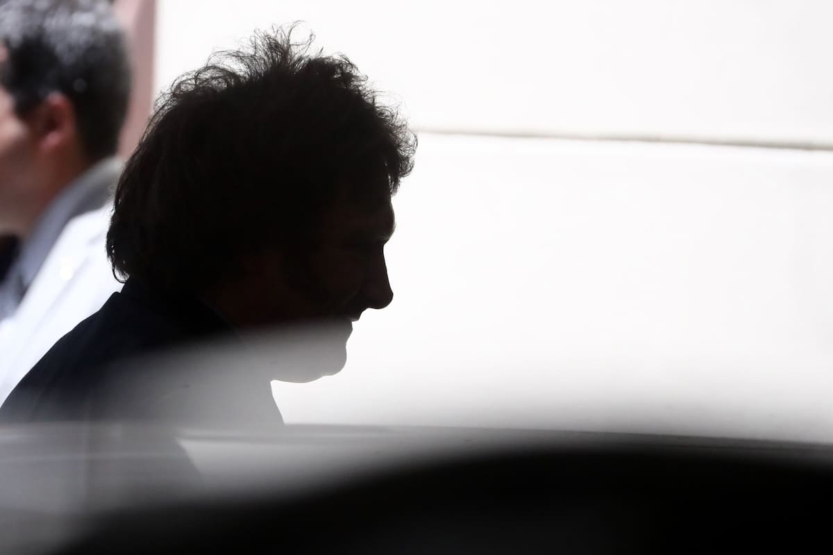 Javier Milei llega al Libertador Hotel.
9/12/23
Foto: Marcos Brindicci