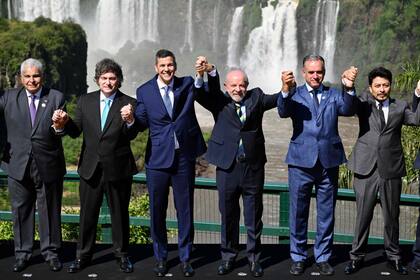 Javier Milei, Lula y otros líderes de la región en una reciente cumbre del Mercosur