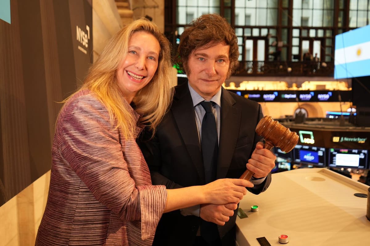 Javier Milei se refirió a la posibilidad de que su hermana integre las listas de las legislativas de 2025.