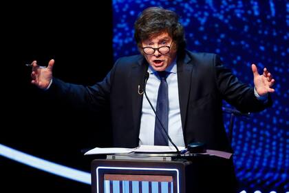 Javier Milei se refirió dos veces antes de este debate al controversial tema del "trasplante de órganos" (Agustín Marcarian, foto compartida vía AP)
