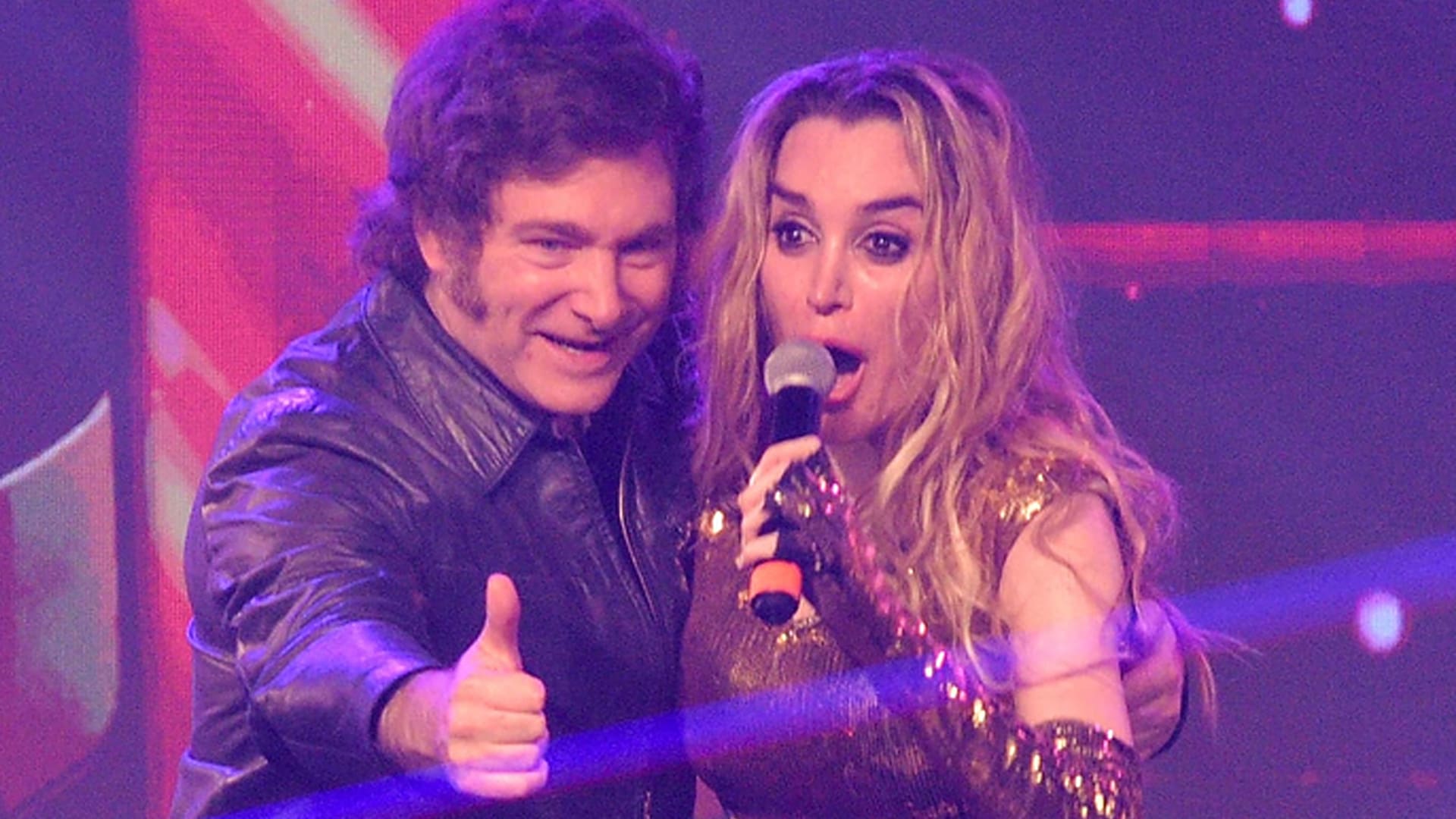 Javier Milei presenció el espectáculo de su exnovia en dos oportunidades y, en ambas ocasiones, no dudó en subir al escenario