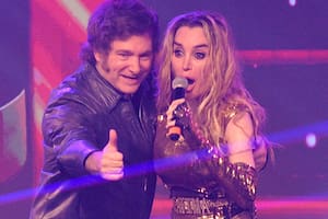Javier Milei le cantará a Fátima Florez en un show benéfico organizado por Roberto Piazza