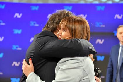 Javier Milei y Patricia Bullrich en el programa A Dos Voces. 25/10/23