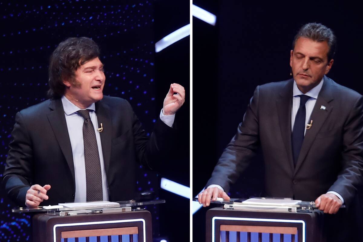 Javier Milei y Sergio Massa, durante el último debate presidencial
