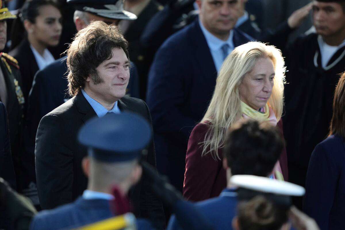Javier Milei, y su hermana, la secretaria general de la presidencia Karina Milei