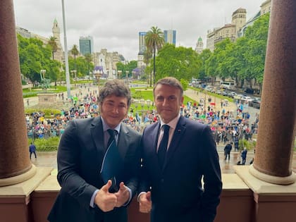 Javier Milei y su par de Francia Emannuel Macron en la Casa Rosada en 2024
