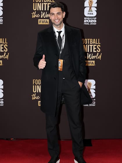 Javier Pastore representa a Enzo Fernández y ahora podría sumar a Julián Alvarez a su agencia