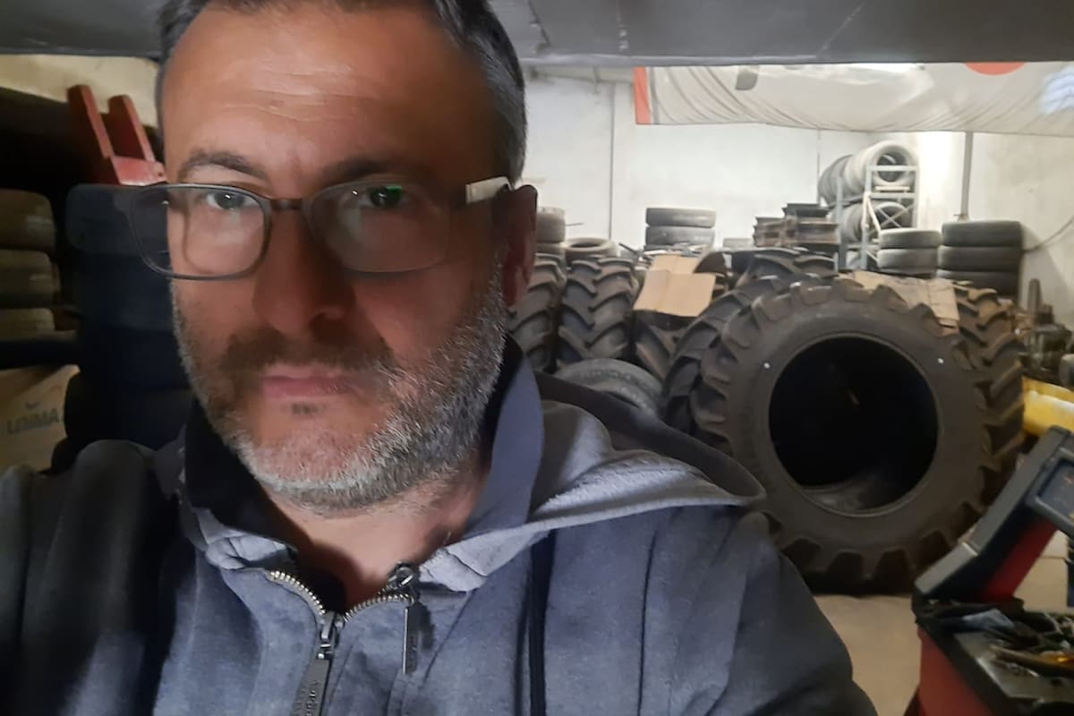 Javier Peñalva: "Se cortó el círculo de cubiertas nuevas. Hoy tengo un stock pequeño que no quiero vender y liquidar para no descapitalizarme”