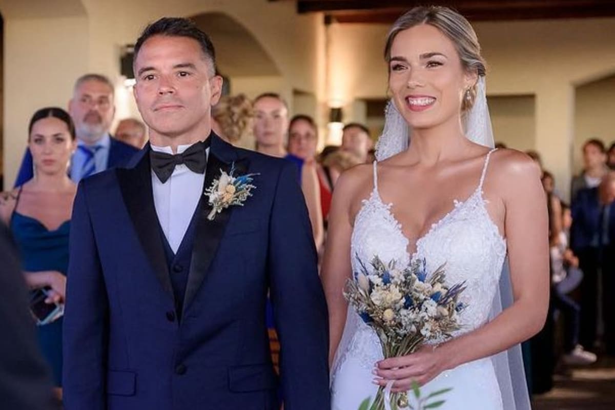Javier Saviola y Romanela Amato dieron el "sí" en una ceremonia realizada en Entre Ríos