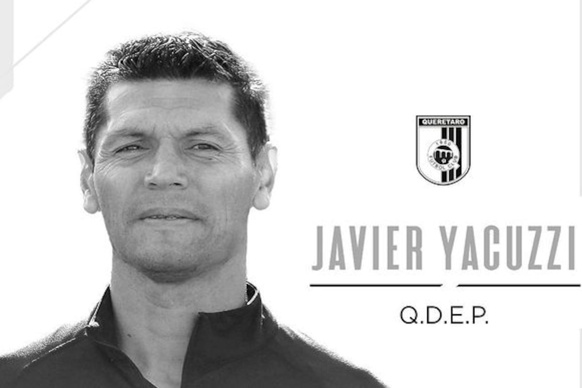 Javier Yacuzzi era ayudante auxiliar en los Gallos Blancos de Queretaro, que lo despidieron con esta placa en sus redes sociales