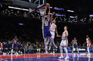 Haliburton anota 24 puntos y da 10 asistencias en triunfo de Pacers 136-109 ante Nets sin victorias