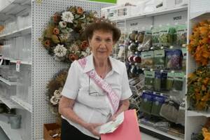 Jayne Burns cumplió 100 años el verano boreal pasado