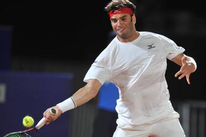 Jaziri en acción: "Vengo de un país que no tiene cultura de tenis"
