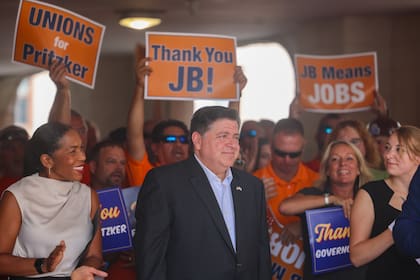 JB Pritzker lanzó oficialmente su campaña para 2026, con la que aspira a convertirse en el primer demócrata en alcanzar tres mandatos consecutivos en Illinois