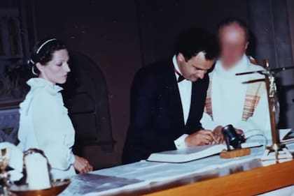 Jean-Claude y Florence se casaron en 1984, el mismo año en que él se recibió (Foto: YouTube)