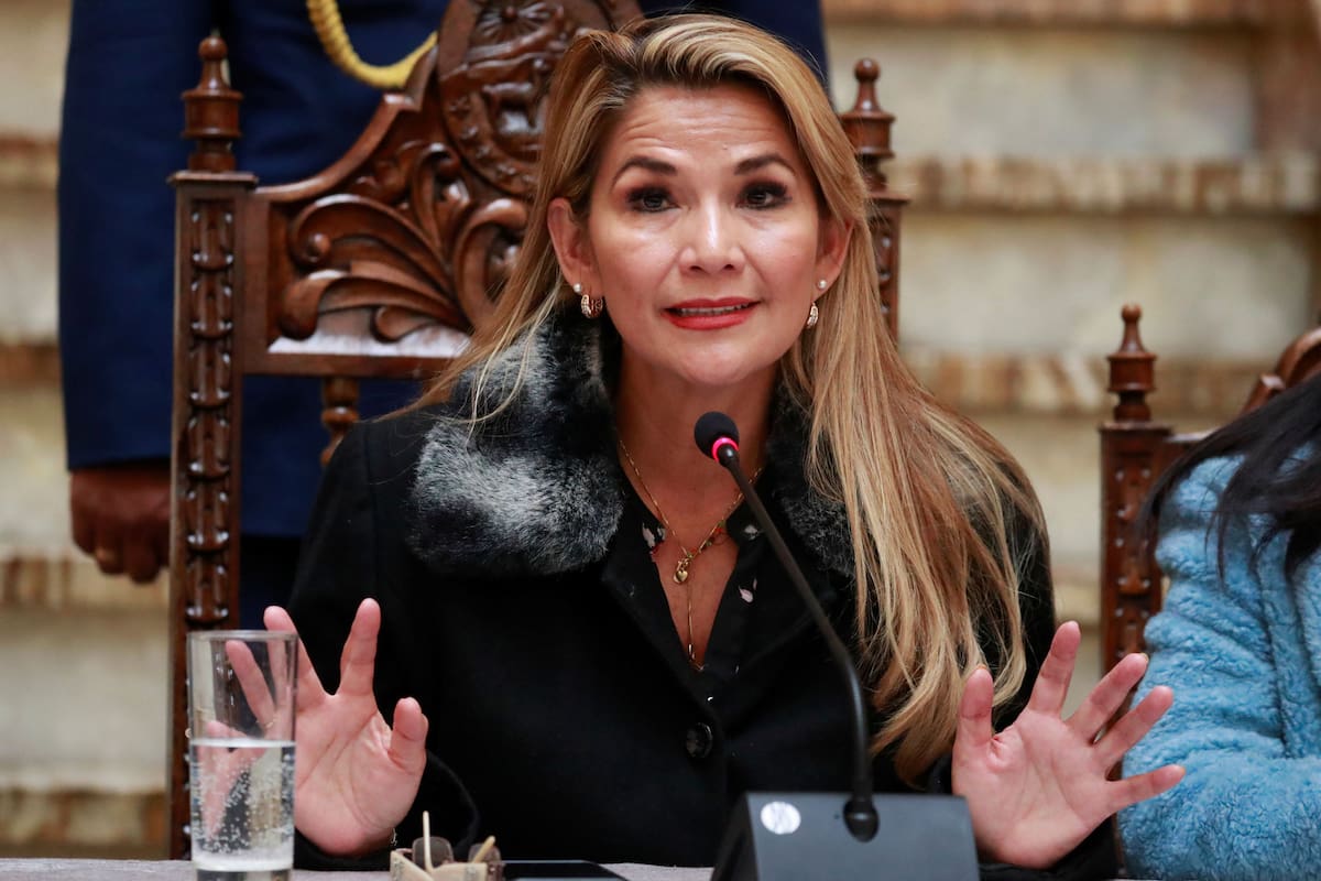 Jeanine Áñez se refirió a las declaraciones del presidente electo de la Argentina sobre la crisis en Bolivia