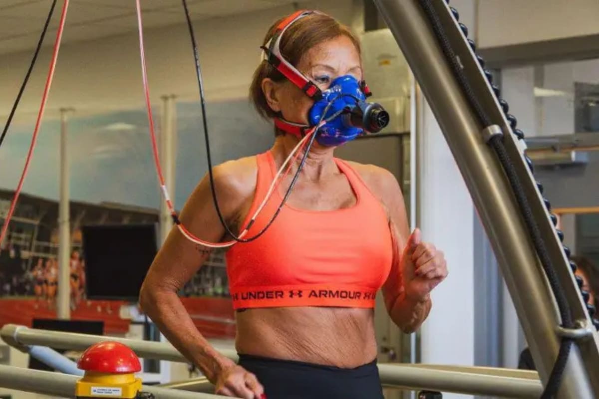 Jeannie Rice, la maratonista que es investigada por su rendimiento excepcional a los 77 años