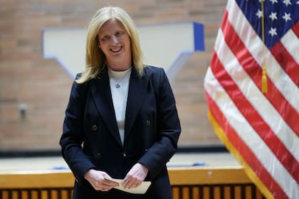 Jefa policial de Nueva York permanecerá en el cargo, dice alcalde electo