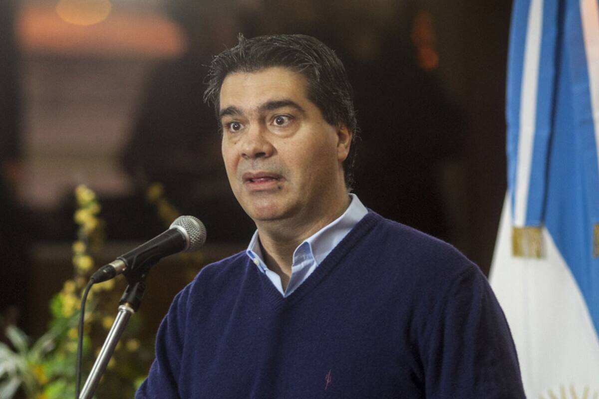 Jefe de Gabinete chaqueño ministro coordinador Jorge Capitanich Aeroparque