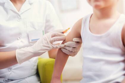 Los niños entre 5 y 6 años deben estar vacunados antes de empezar el ciclo lectivo 2024