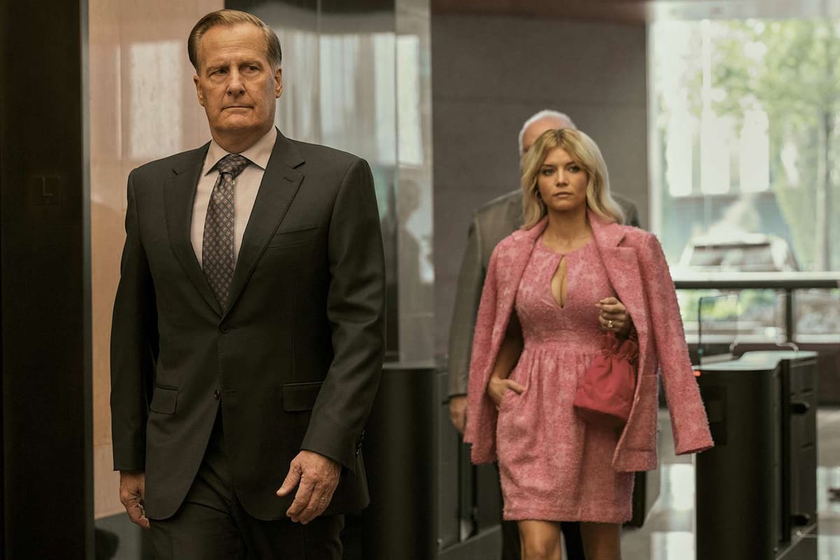 Jeff Daniels como el magnate Charlie Croker en Todo un hombre (Netflix).