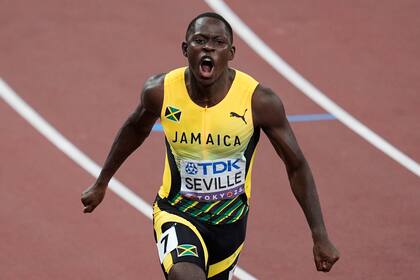 Jefferson-Wooden y Seville conquistan los 100 metros en el Mundial de Atletismo