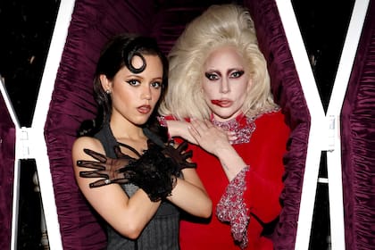 Jenna Ortega y Lady Gaga se divirtieron en el evento de Netflix