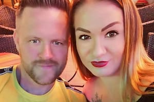 Jenni, de 34, y Richard, de 35 años, se convirtieron en los abuelos más jóvenes de Reino Unido