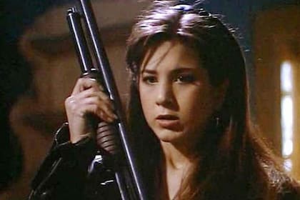 Jennifer Aniston en Leprechaun, un filme de terror que protagonizó antes de actuar en Friends