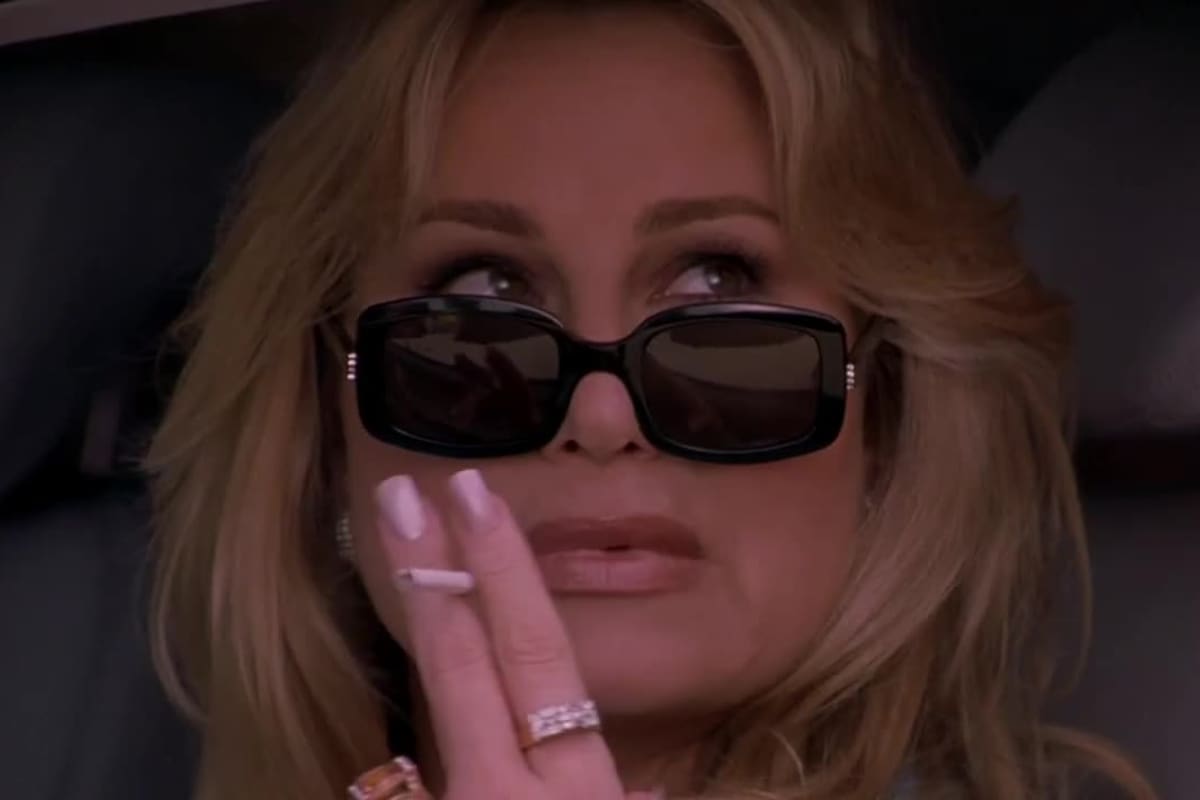 Jennifer Coolidge en American Pie 2, el film que la convirtió en una veterana codiciada por los jóvenes