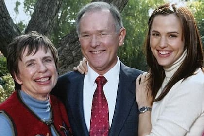 Jennifer Garner junto a sus padres