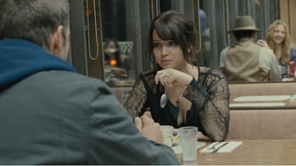 Jennifer Lawrence y Bradley Cooper en El lado luminoso de la vida