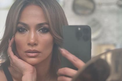 Jennifer Lopez compartió todos los secretos que hacen que su piel luzca radiante