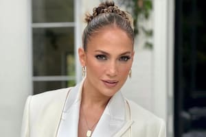Jennifer López se filmó desnuda en el baño de un hotel durante su luna de miel