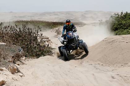 Jeremías González Ferioli debutó en 2014 en quads y al año siguiente ganó por primer vez una etapa y finalizó en el segundo puesto en el Rally Dakar