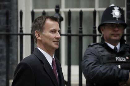 Jeremy Hunt sucedió a Boris Johnson como secretario de Relaciones Exteriores cuando este último dimitió por estar en desacuerdo con Theres May.