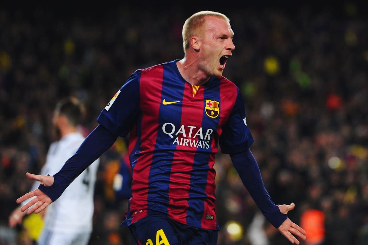 Jeremy Mathieu en Barcelona, festejando un gol ante Real Madrid el 22 de marzo de 2015