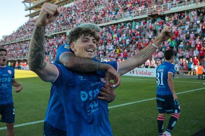 Jerónimo Dómina sería titular en Unión de Santa Fe en lugar del lesionado Nicolás Orsini