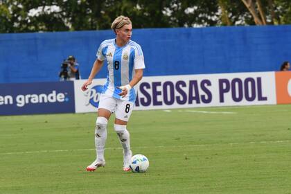 Jerónimo Gómez Mattar, mediocampista del seleccionado argentino sub 17