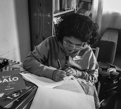 Jesi Jess gritó de la emoción cuando la editorial Chirimbote le propuso firmar un contrato
