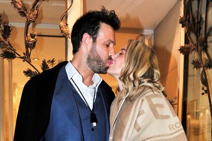 Jesica Cirio y Elías Piccirillo en busca de un nuevo integrante para la familia ensamblada que conformaron