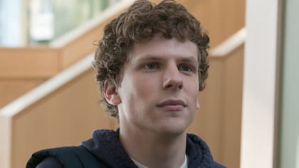 El actor Jesse Eisenberg confirmó que donará su riñón