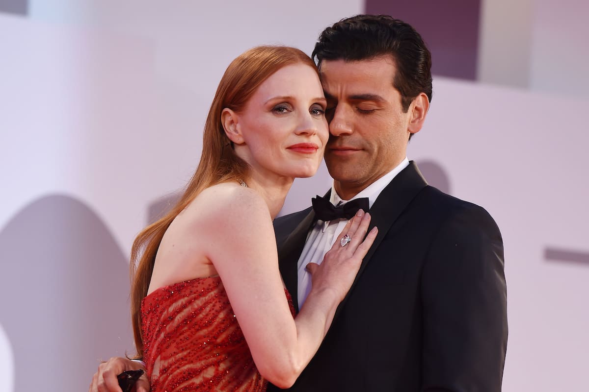 Jessica Chastain y Oscar Isaac en la alfombra roja del Lido