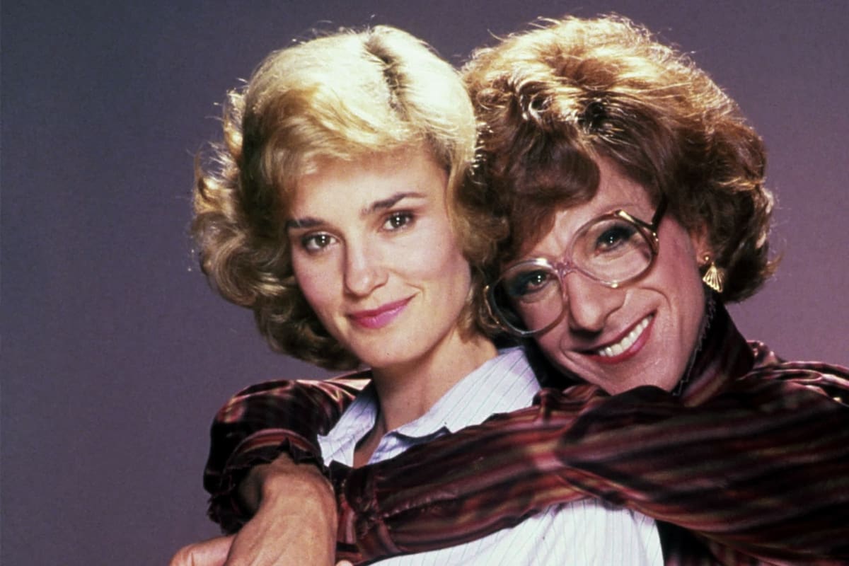 Jessica Lange y Dustin Hoffman en Tootsie, el film de 1982 dirigido por Sydney Pollack que le enseñó a Hoffman "a ser un mejor hombre"