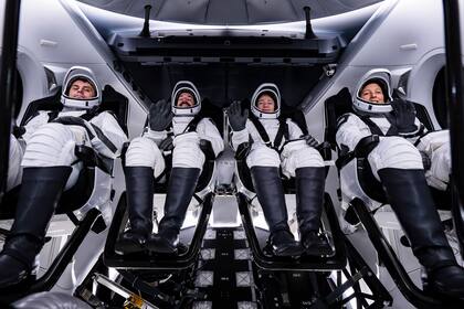 Jessica Meir, Jack Hathaway, Sophie Adenot y Andrey Fedyaev conforman la dotación multinacional que viaja hacia el laboratorio orbital para una estancia de ocho meses