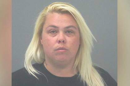 Jessica Nicole Stevenson, de 33 años, tenía en su casa a sus cinco hijos en condiciones deplorables