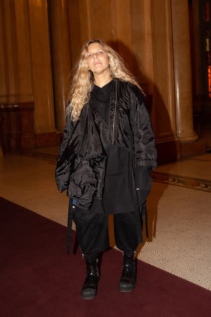 Jessica Trosman con un total look de su marca.