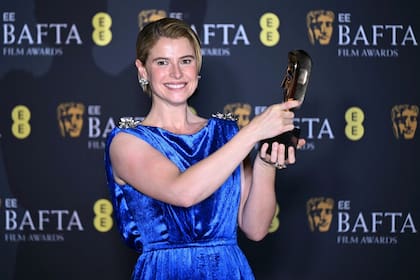 Jessie Buckley, la favorita en la categoría de mejor actriz cumplió con un triunfo en los Bafta